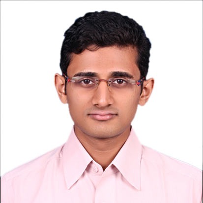 MR. PALASH SINGHANIA